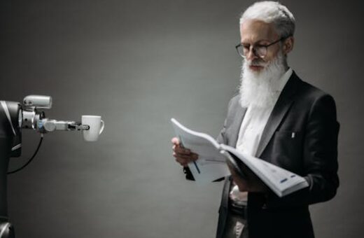 The Role of Artificial Intelligence in Human Resource Management